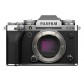 FUJIFILM X-T5 silber mit XF16-80 mm F4 R LM OIS