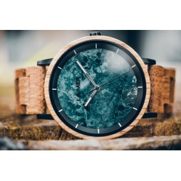 Holzuhr Liam - Herren Armbanduhr 100% Eichenholz + dunkelgrünem Granit
