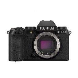 FUJIFILM X-S20 Black Body mit XC 15-45 mm f3,5 -5,6 OIS PZ