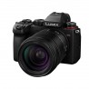 Panasonic Lumix DC-S5D mit Lumix S 28-200 mm schwarz