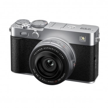 FUJIFILM X-E5 silber mit Fujifilm XF 23 mm f 2,8 R WR