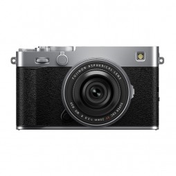 FUJIFILM X-E5 silber mit Fujifilm XF 23 mm f 2,8 R WR