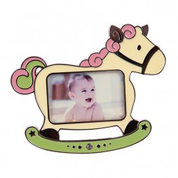 Goldbuch Horse Rahmen pink 7x4,5 cm , Baby Rahmen aus Metall