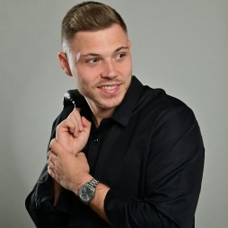 Herrenuhr Matteo mit Edelstahlarmband und Datum & Wochentag