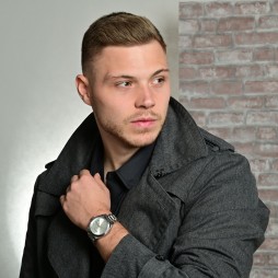 Herrenuhr Elias mit Edelstahlarmband , Datum und Wochentag