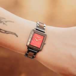 LAiMER Holzuhr Oxano - Damen Armbanduhr 100% Walnuss